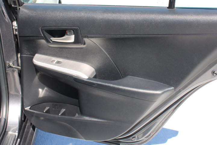 Used 2013 Toyota Camry SE image 15