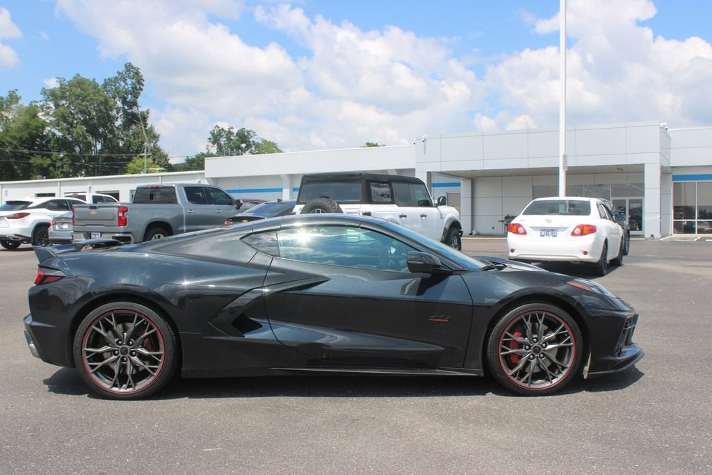 Used 2023 Chevrolet Corvette Stingray Premium Cpe w/ Z51 Performance Package RWD image 11