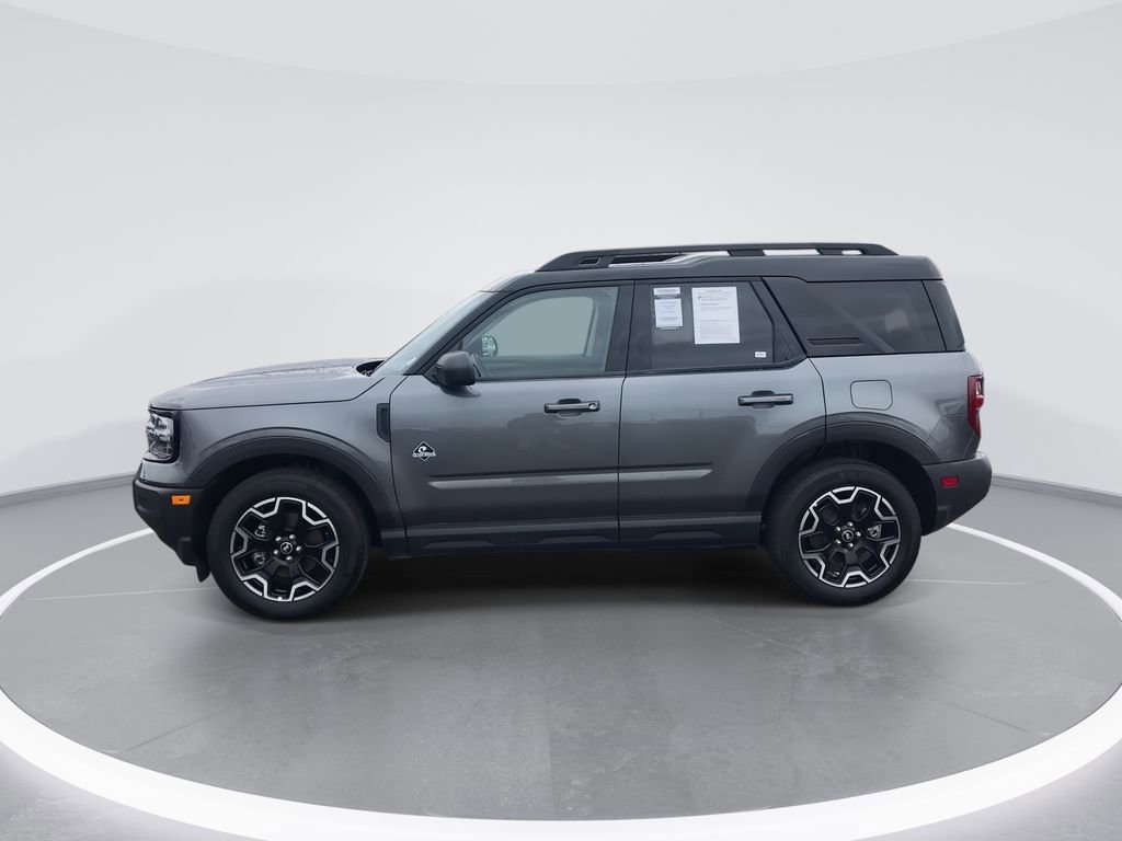 Used 2025 Ford Bronco Sport Outer Banks image 5