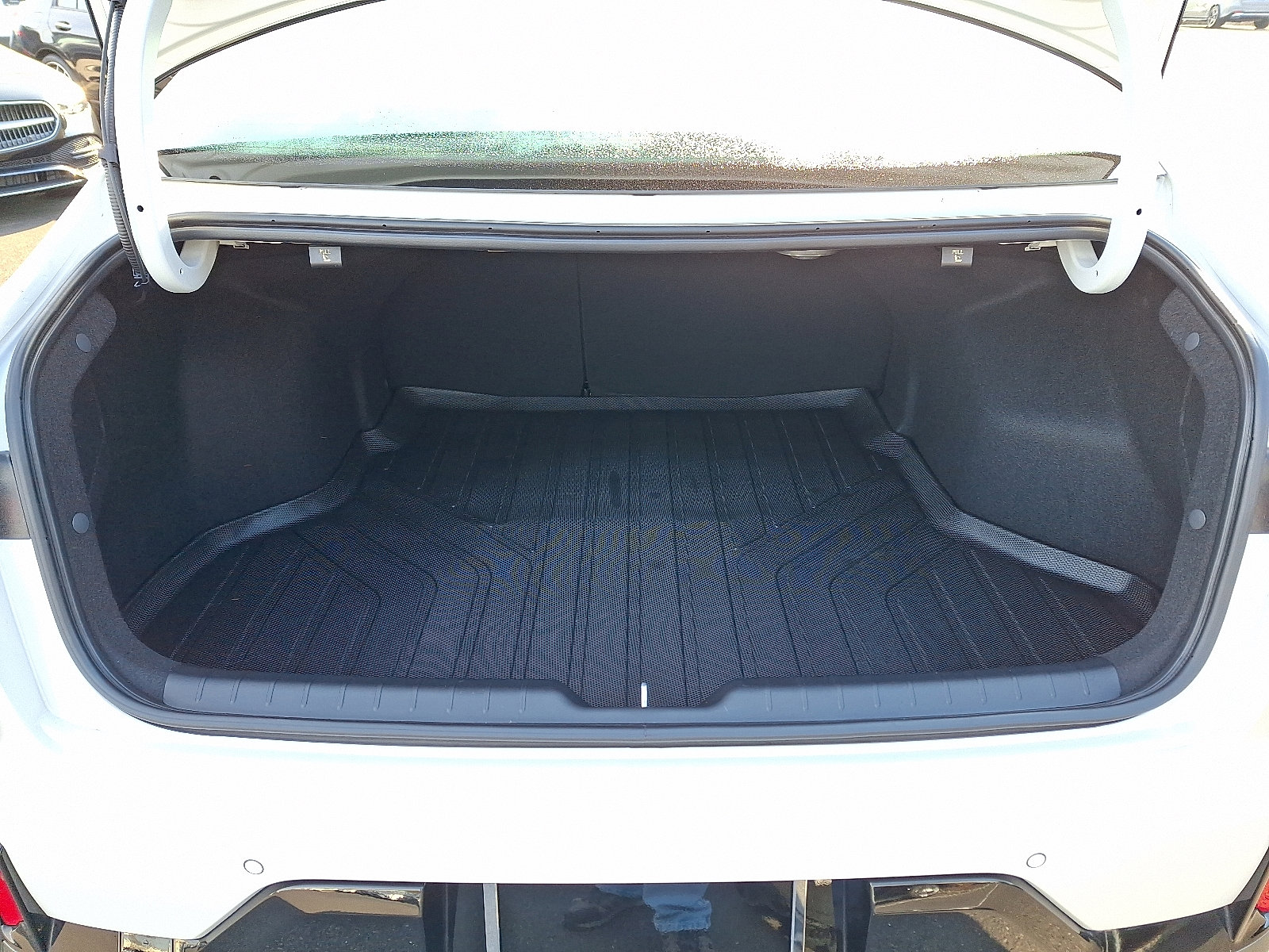 Used 2025 Kia K4 GT-Line Turbo image 33