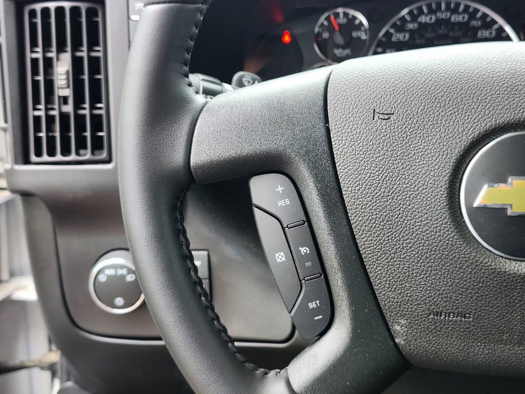 Used 2022 Chevrolet Express 3500 w/ Power Convenience Package image 18