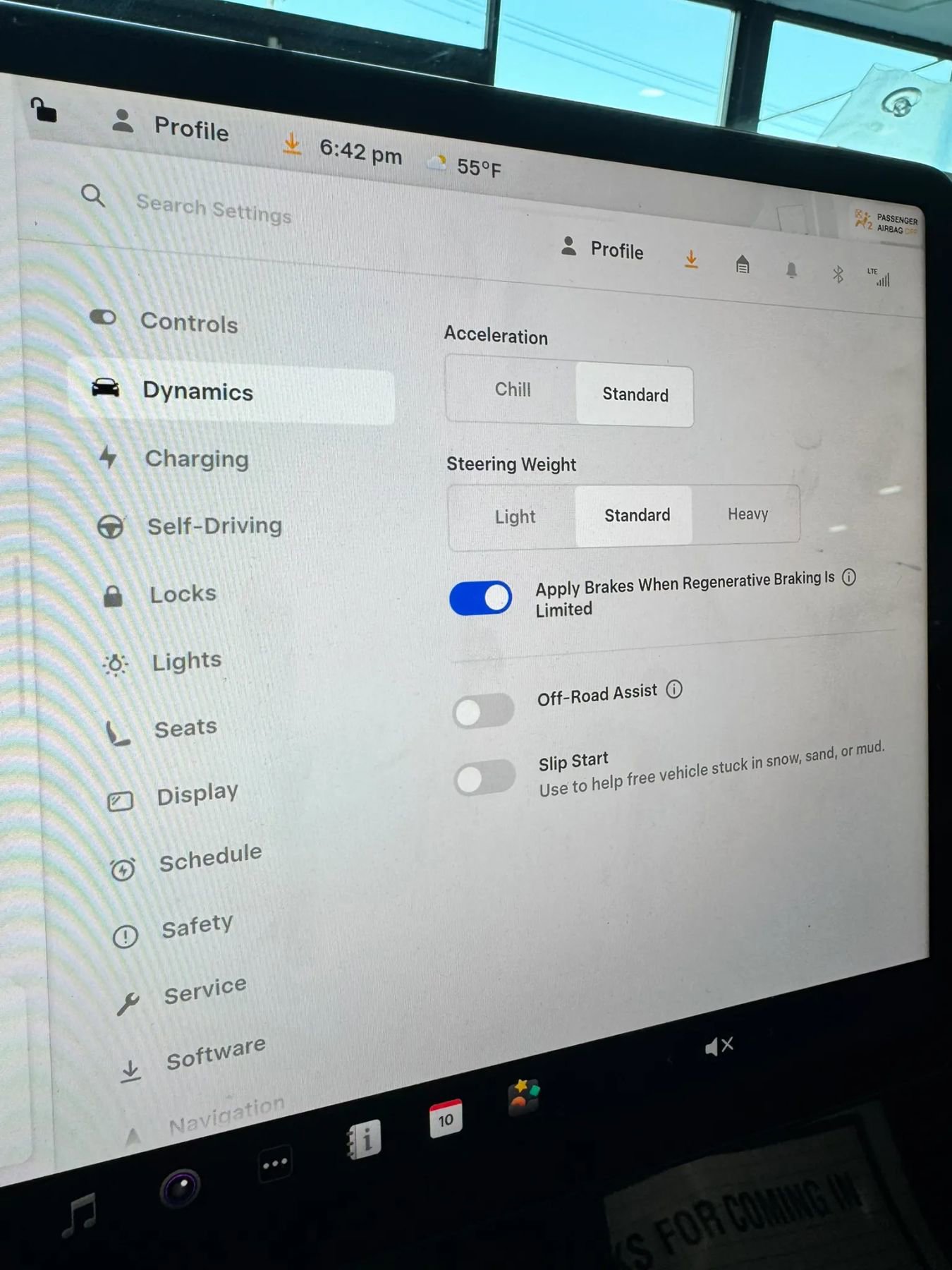 Used 2024 Tesla Model Y Long Range image 30