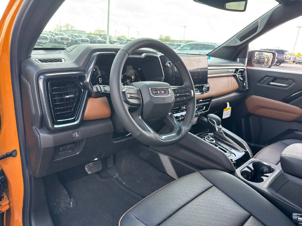 New 2026 GMC Canyon AT4 w/ AT4 Premium Package AWD/4WD image 18