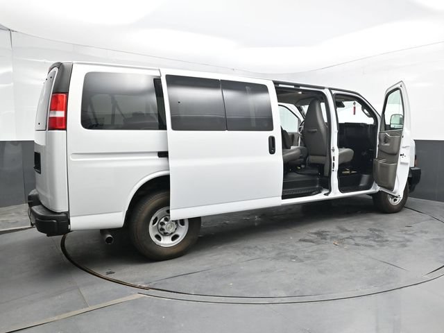 Used 2024 Chevrolet Express 3500 LS RWD image 47