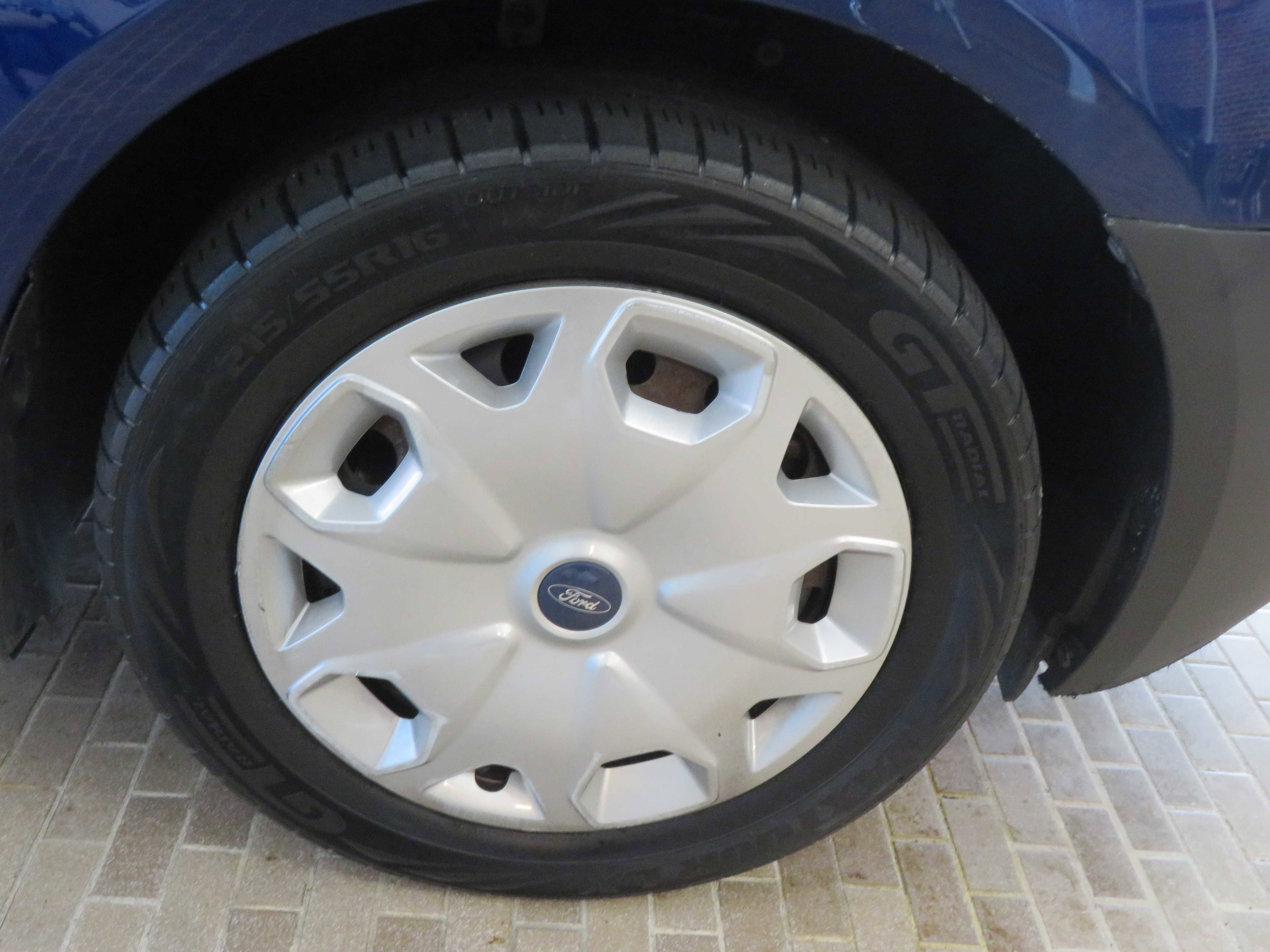 Used 2016 Ford Transit Connect XL image 10