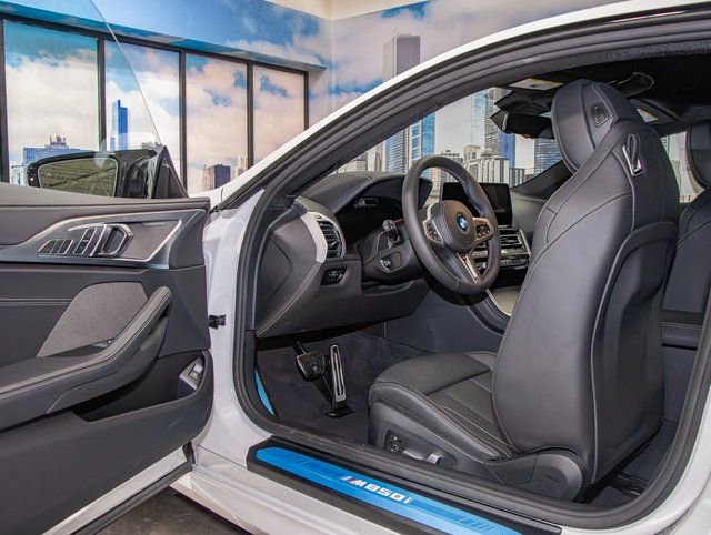 Used 2026 BMW M850i xDrive Coupe image 13