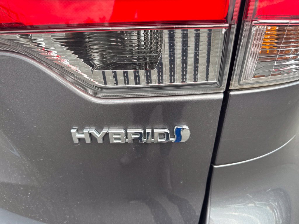 Used 2019 Toyota Highlander Limited AWD/4WD image 8