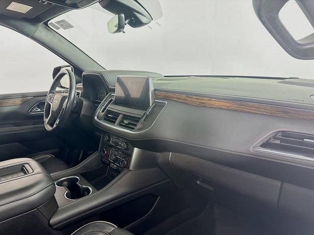 Used 2021 Chevrolet Suburban Premier w/ Premium Package image 32