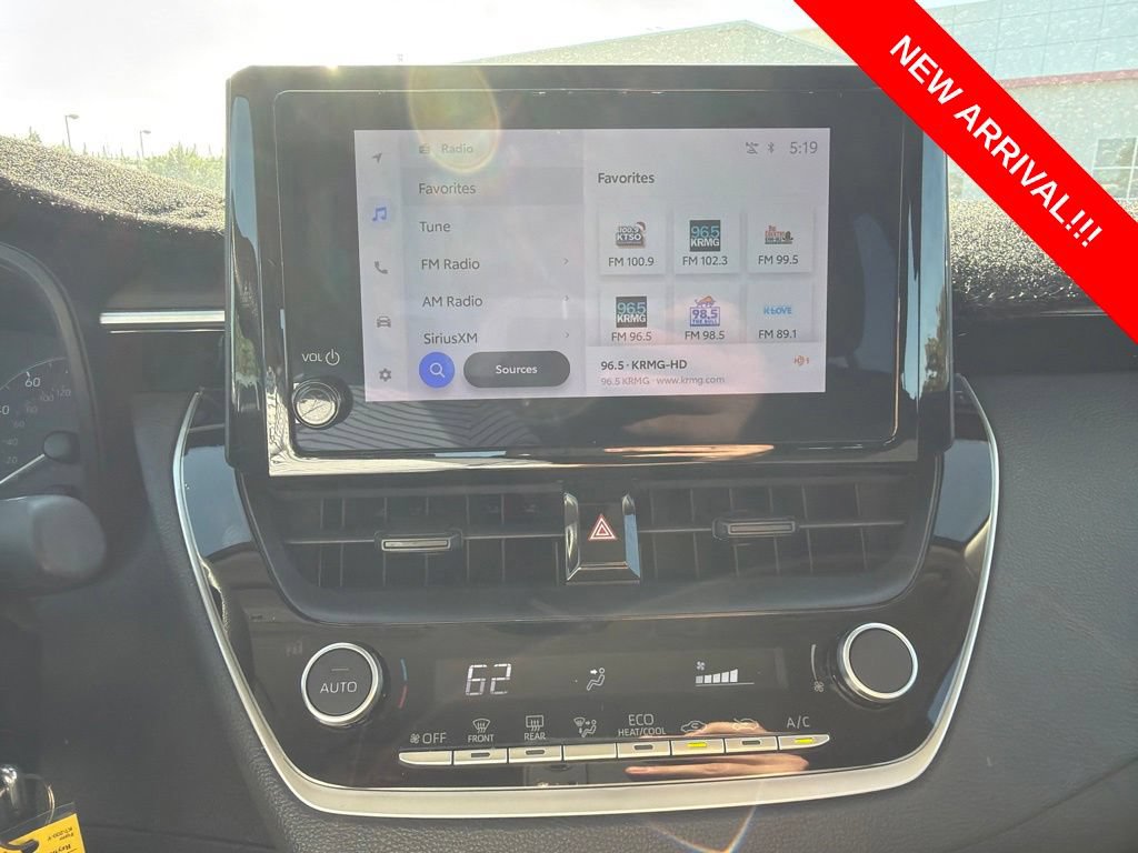 Used 2024 Toyota Corolla LE FWD image 9