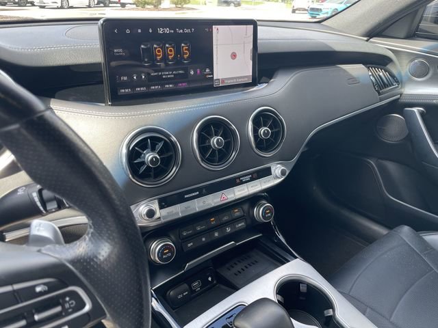 Used 2023 Kia Stinger GT2 image 23