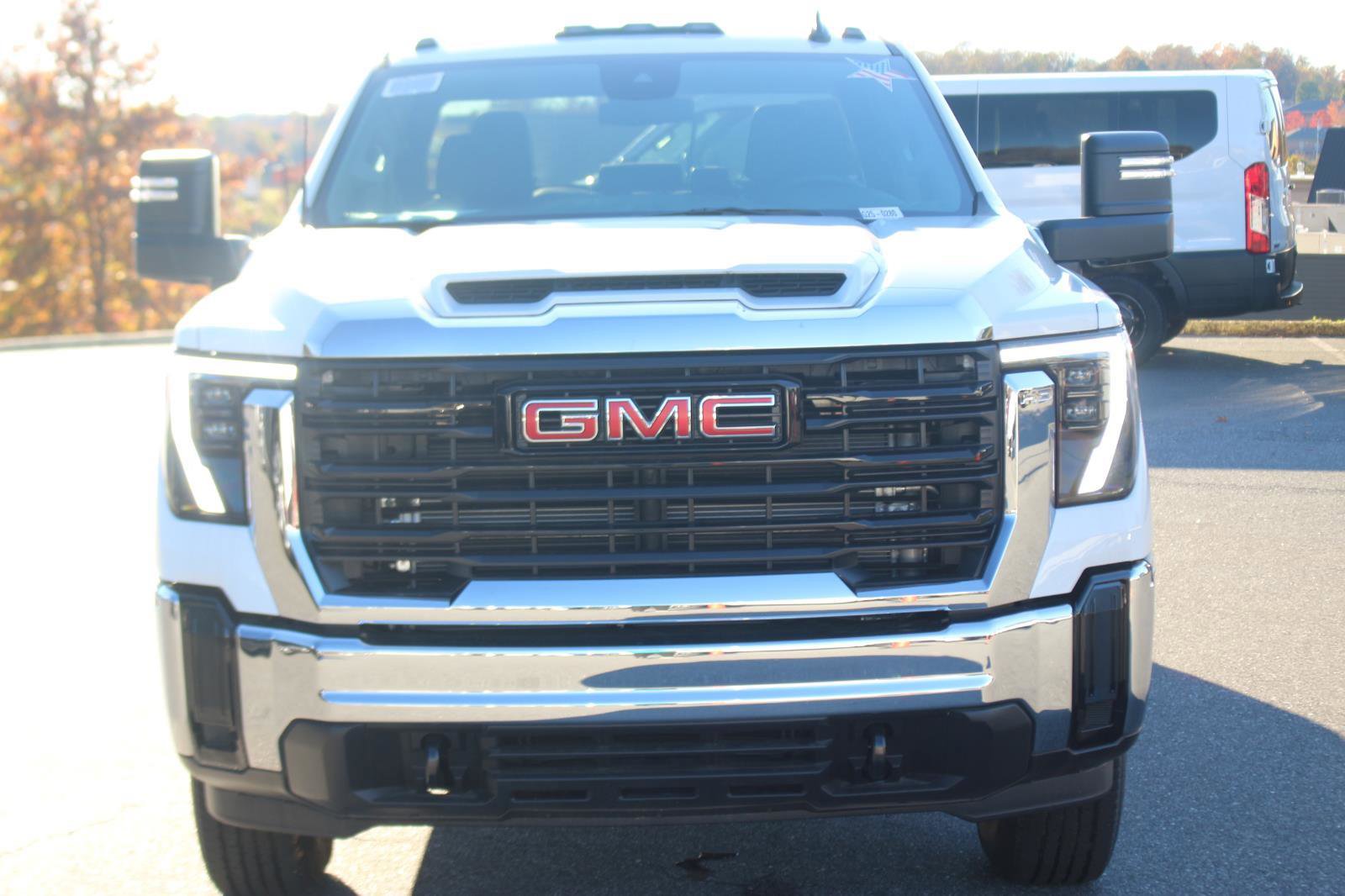 New 2025 GMC Sierra 2500 Pro w/ Convenience Package video 2