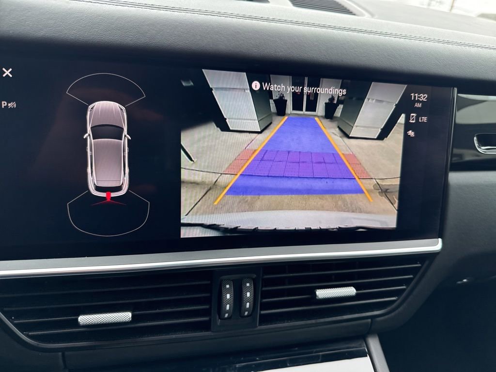 Used 2022 Porsche Cayenne S image 24