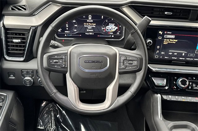 Used 2025 GMC Sierra 2500 Denali image 16