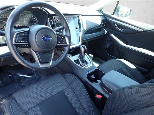 Certified 2025 Subaru Outback Premium AWD/4WD image 10