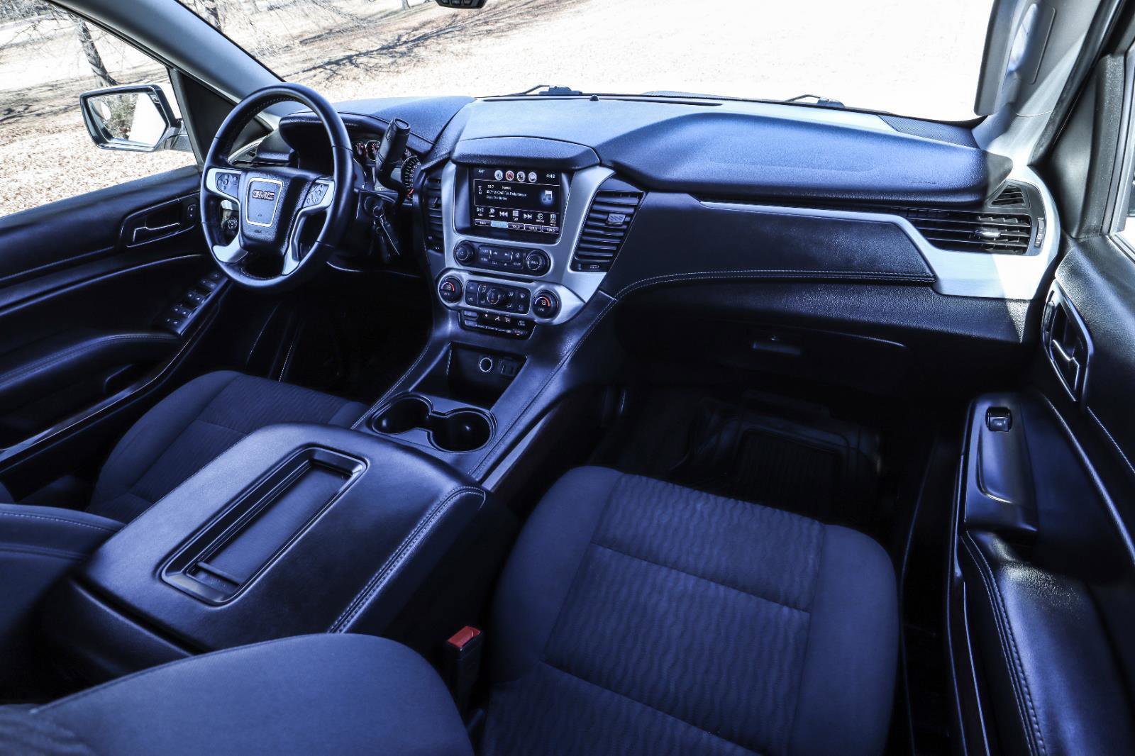 Used 2017 GMC Yukon SLE w/ Convenience Package image 30