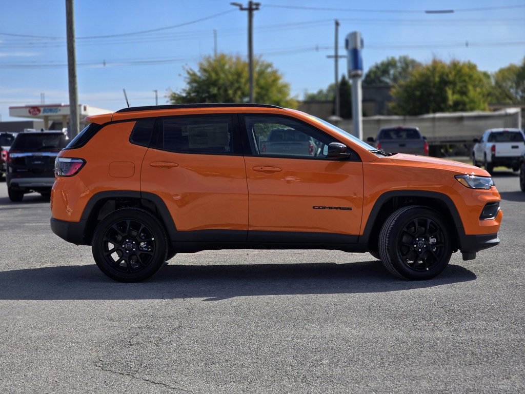 New 2026 Jeep Compass Latitude image 8