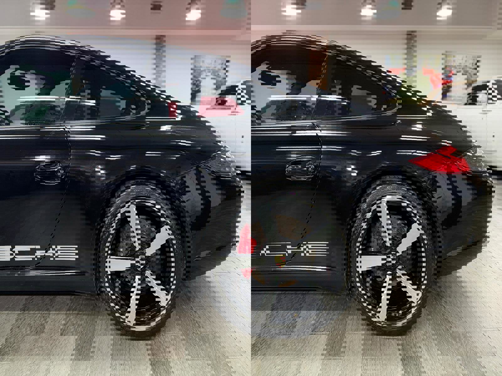 Used 2010 Porsche 911 Carrera image 19