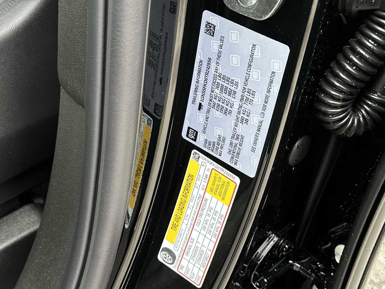 New 2026 Chevrolet Suburban Premier image 28