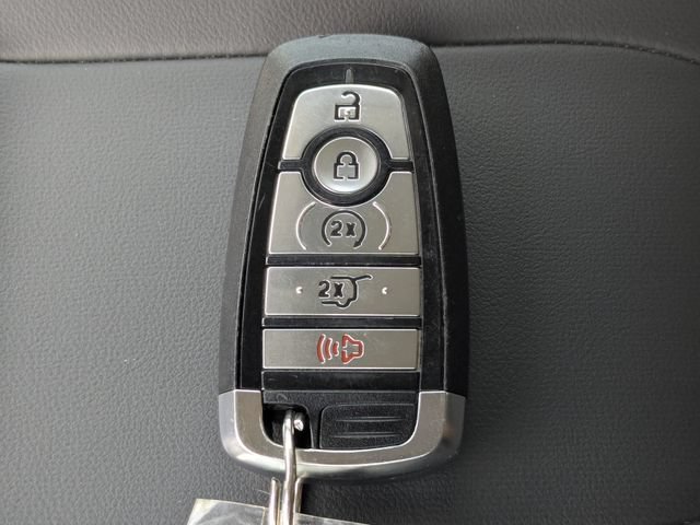 Used 2025 Ford Expedition Active AWD/4WD image 42