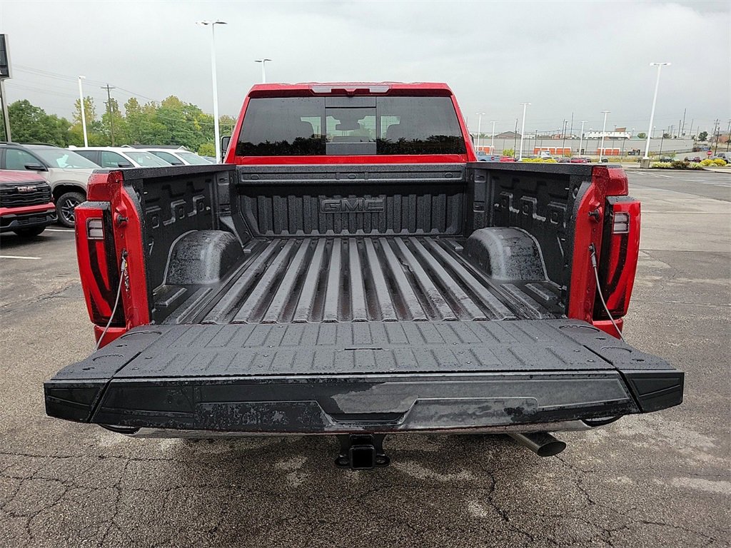 New 2026 GMC Sierra 2500 SLT w/ SLT Premium Package image 7