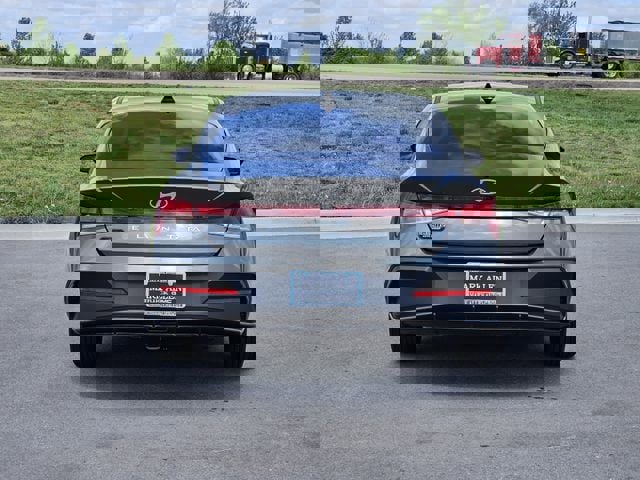 Used 2024 Hyundai Elantra SEL image 6
