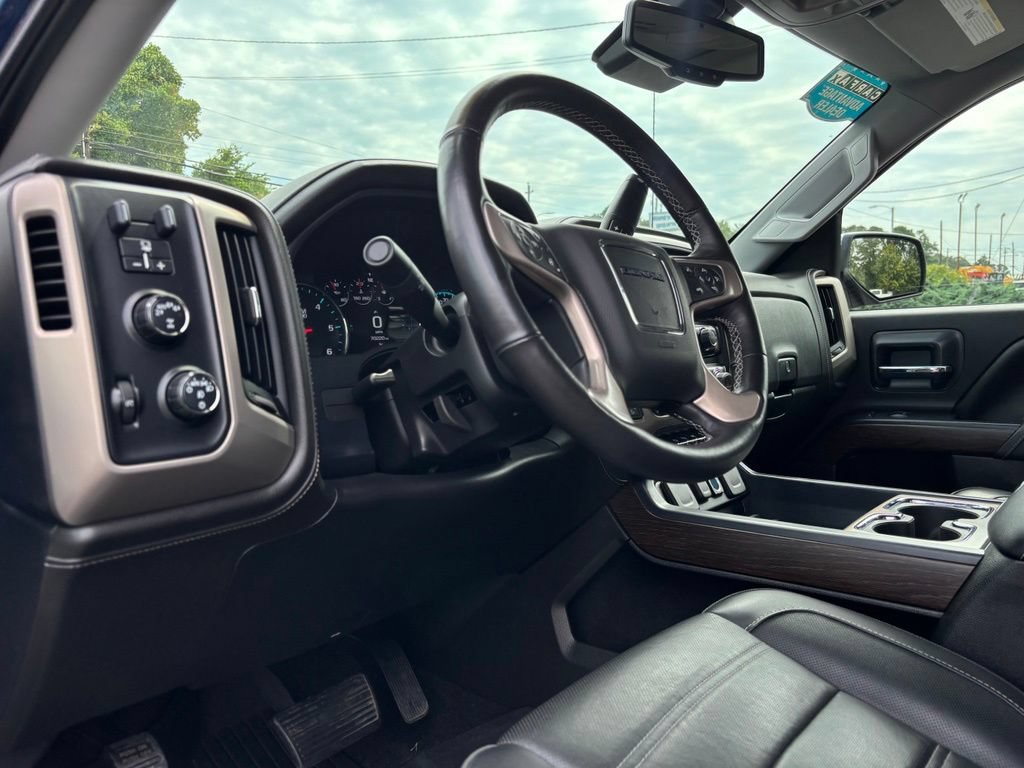 Used 2017 GMC Sierra 1500 Denali w/ Denali Ultimate Package AWD/4WD image 31