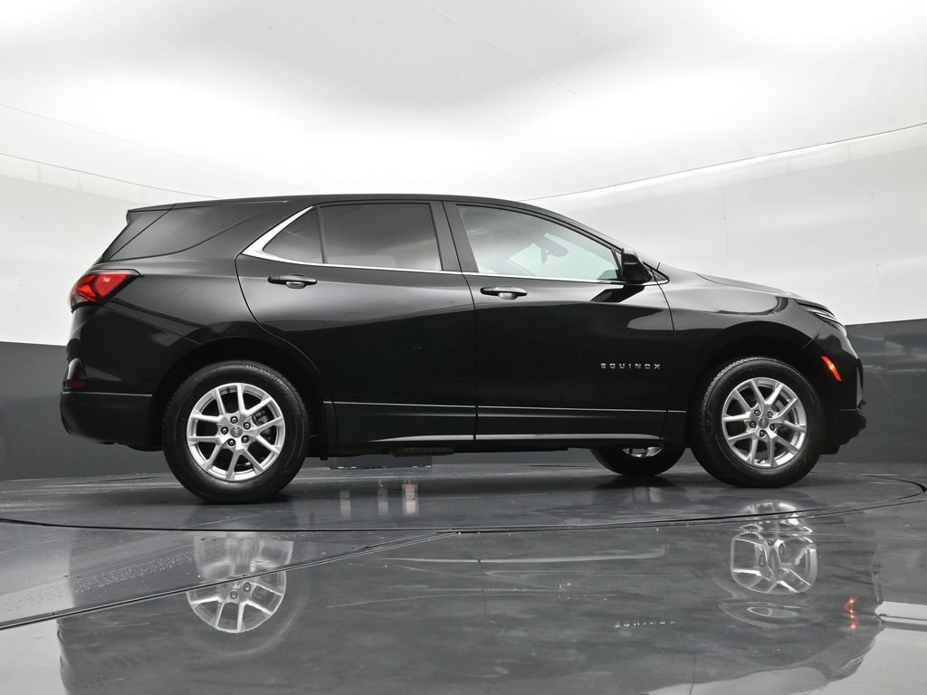 Used 2024 Chevrolet Equinox LT AWD/4WD image 25