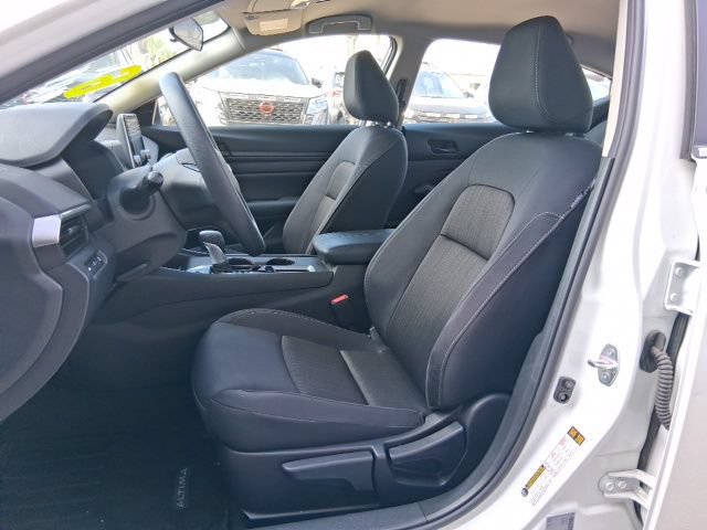 Certified 2025 Nissan Altima 2.5 S FWD image 10