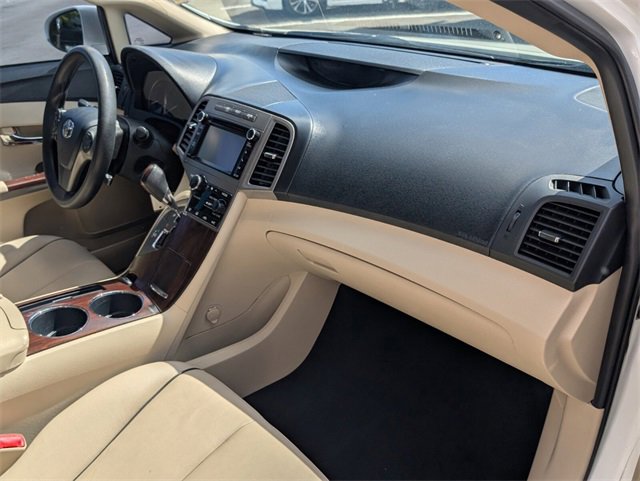 Used 2013 Toyota Venza LE image 16