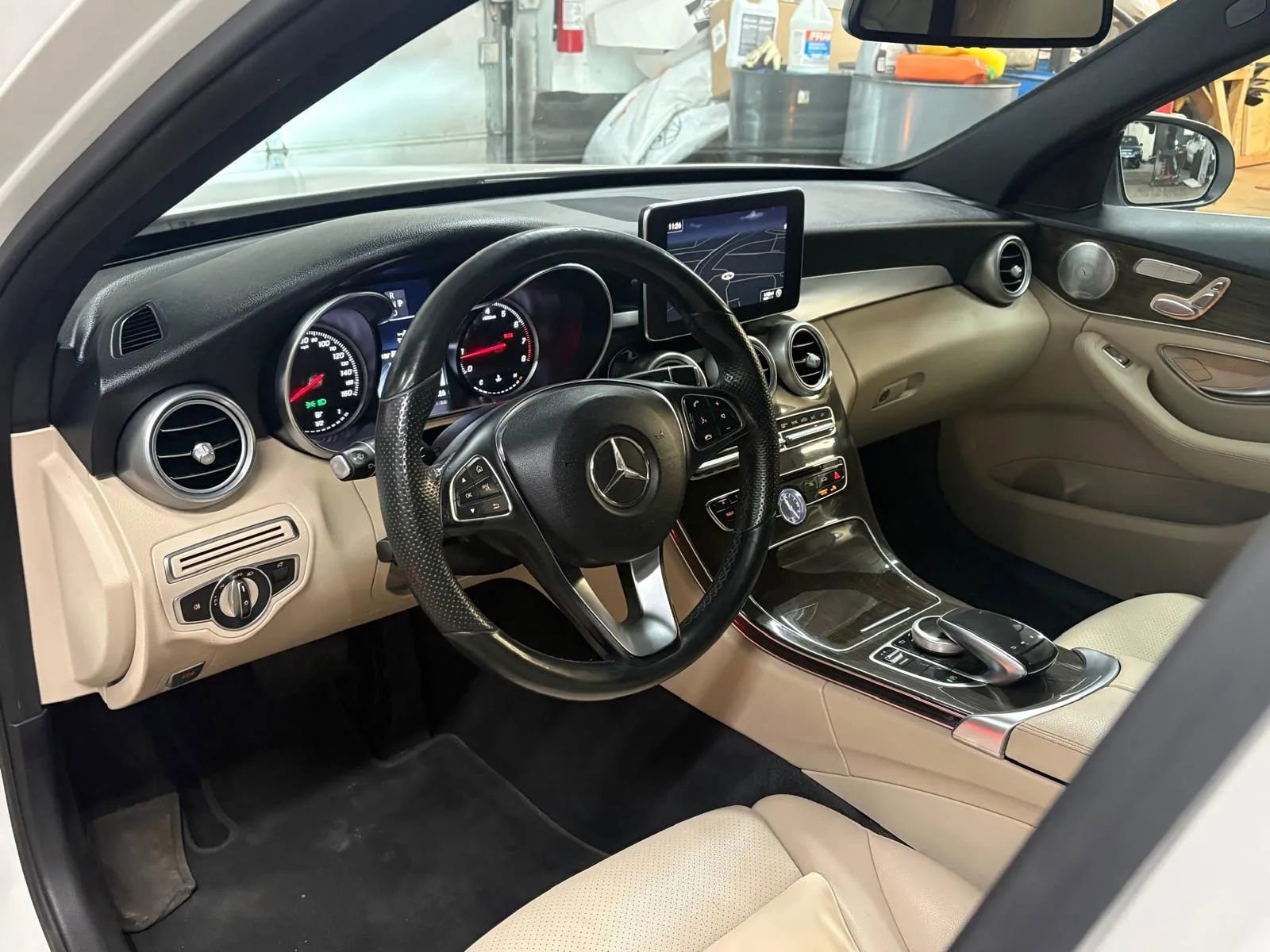 Used 2018 Mercedes-Benz C 300 4MATIC Sedan image 18