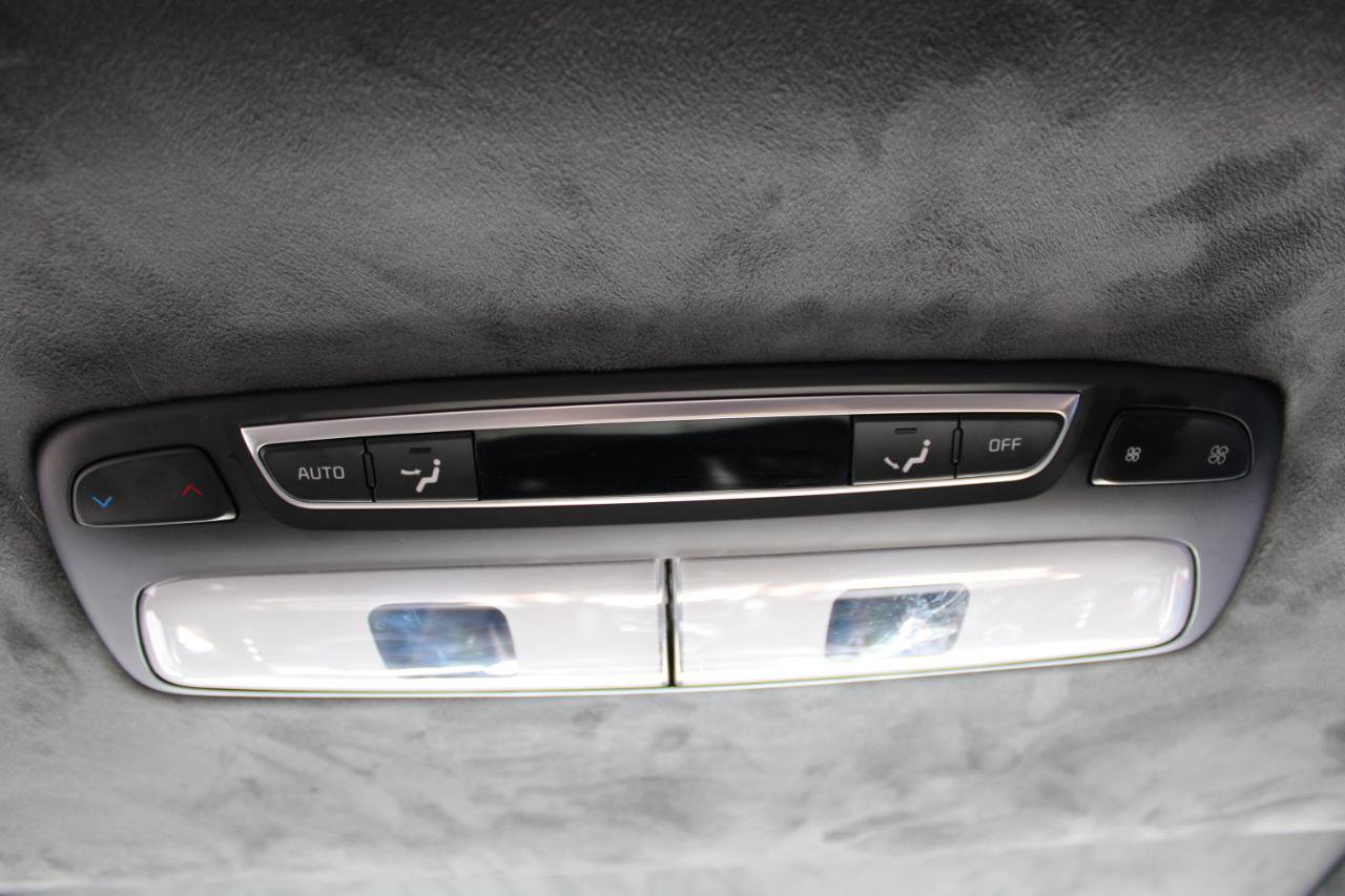 Used 2022 Kia Telluride SX w/ SX Prestige Package image 47