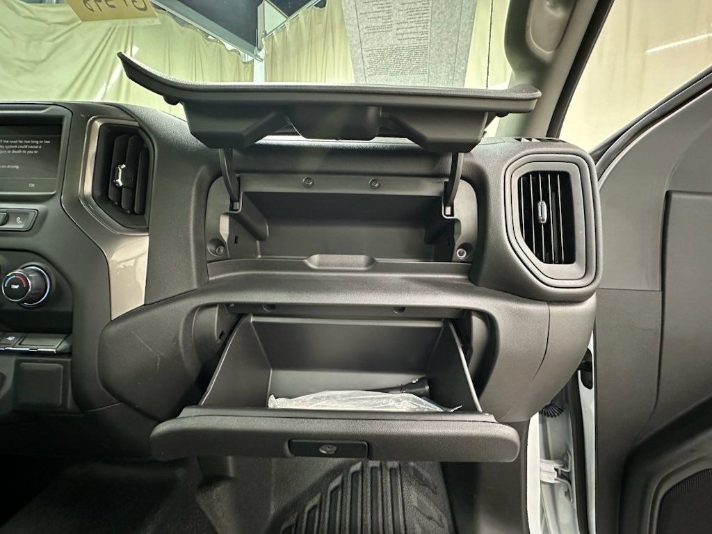 Used 2025 Chevrolet Silverado 1500 W/T RWD image 16