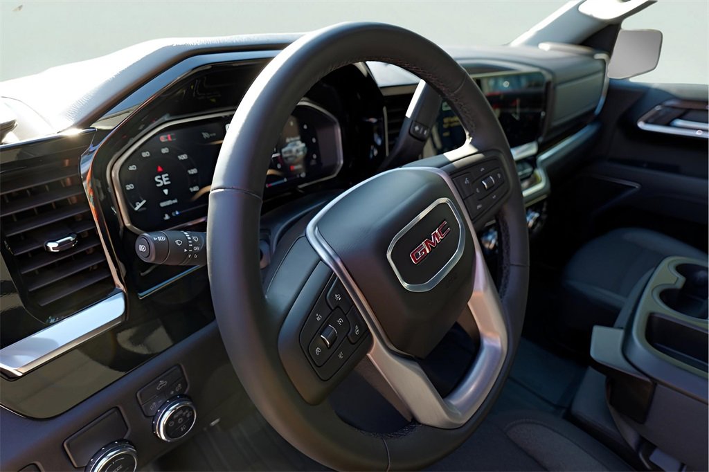 New 2026 GMC Sierra 1500 Elevation image 6