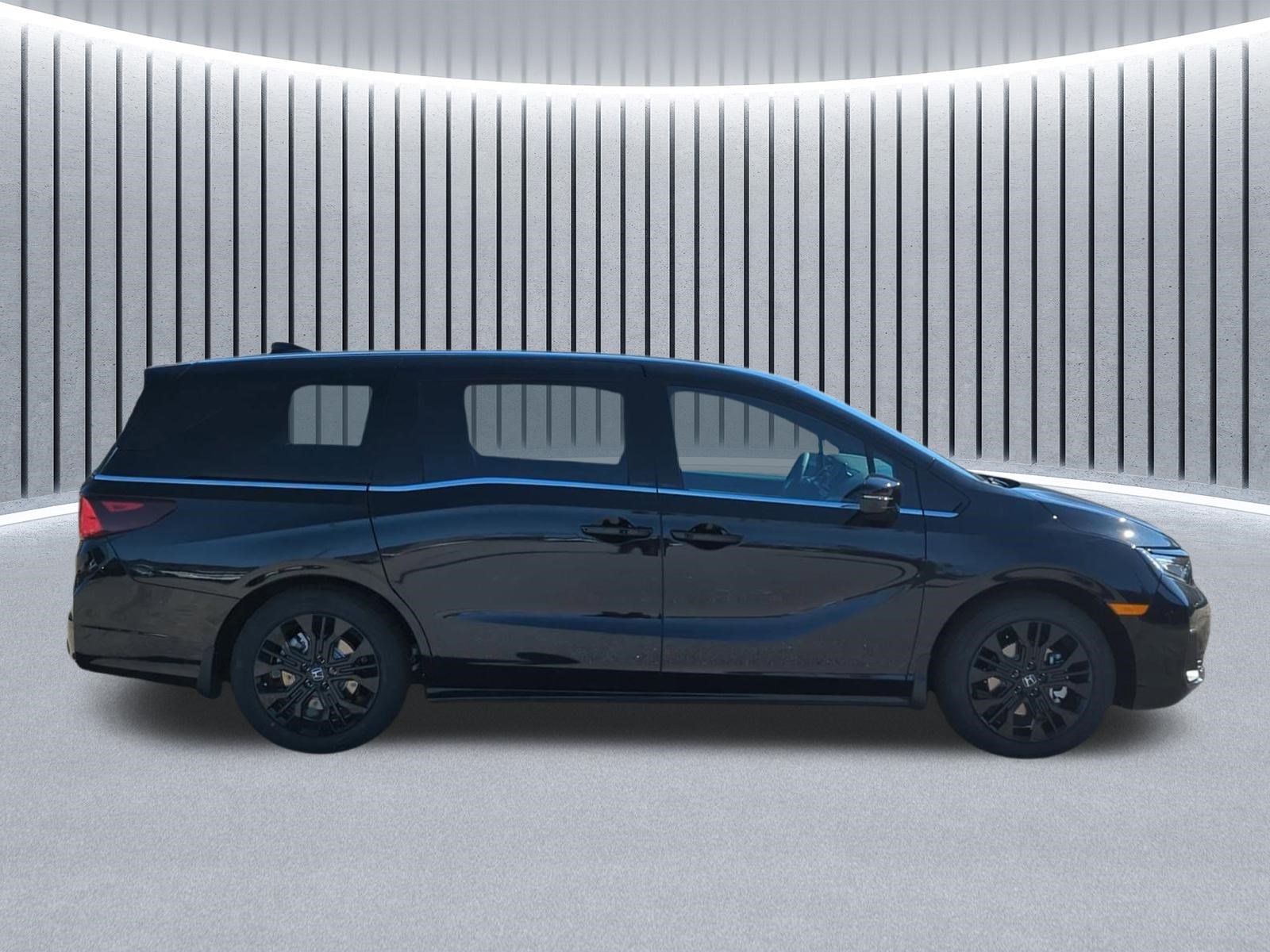 New 2026 Honda Odyssey Sport-L image 2