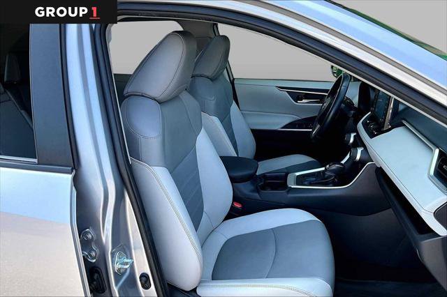Certified 2019 Toyota RAV4 XLE Premium FWD image 8