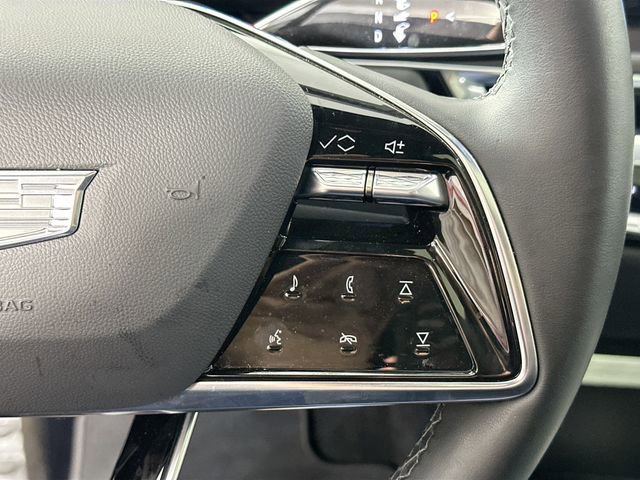 Used 2024 Cadillac Lyriq Tech w/ Driver Assist Package AWD/4WD image 32