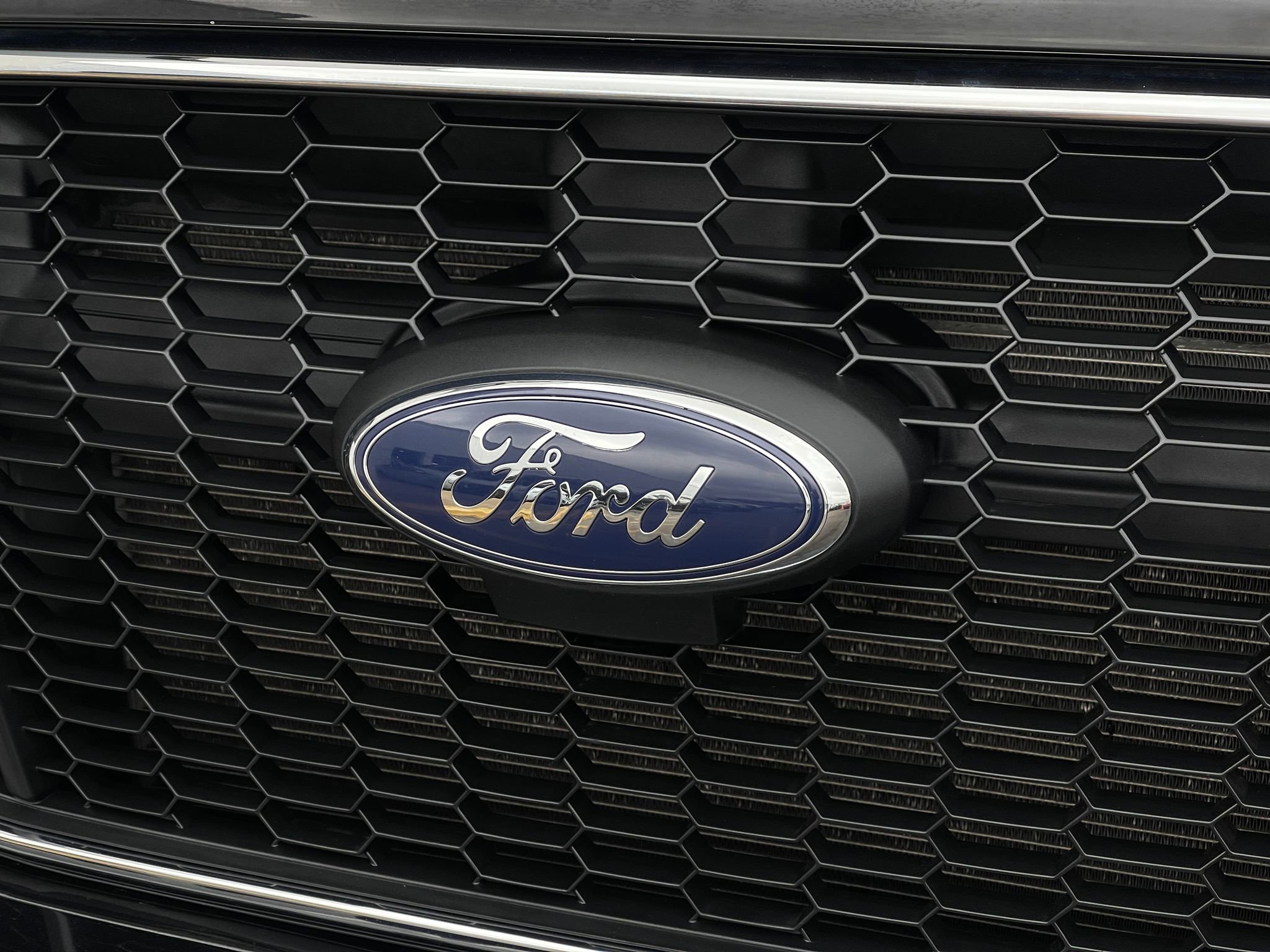 Used 2022 Ford Transit 350 XLT image 35