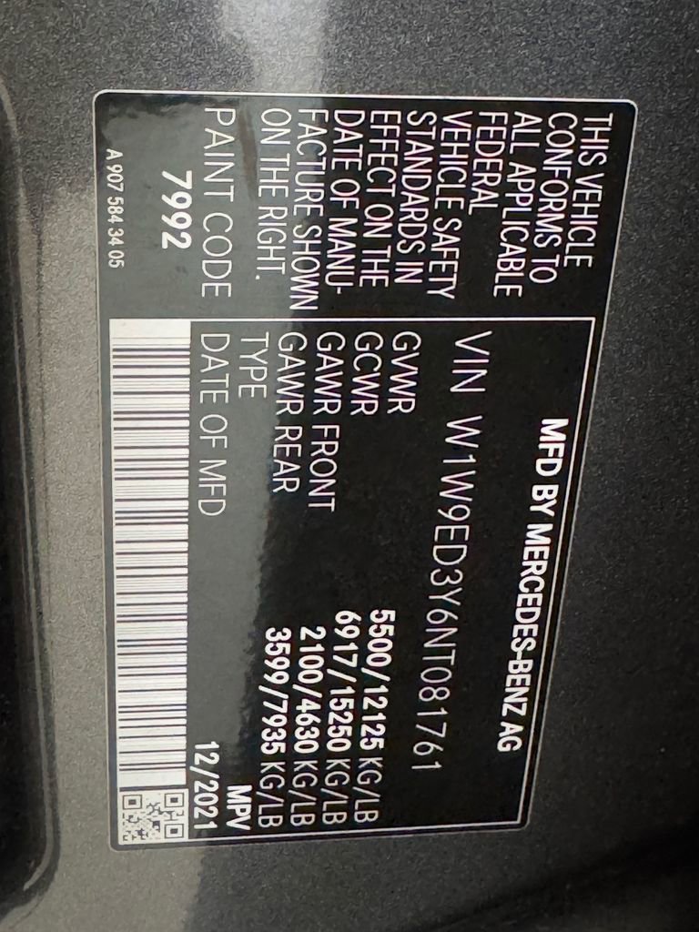 Used 2022 Mercedes-Benz Sprinter 4500 w/ Parking Package image 34