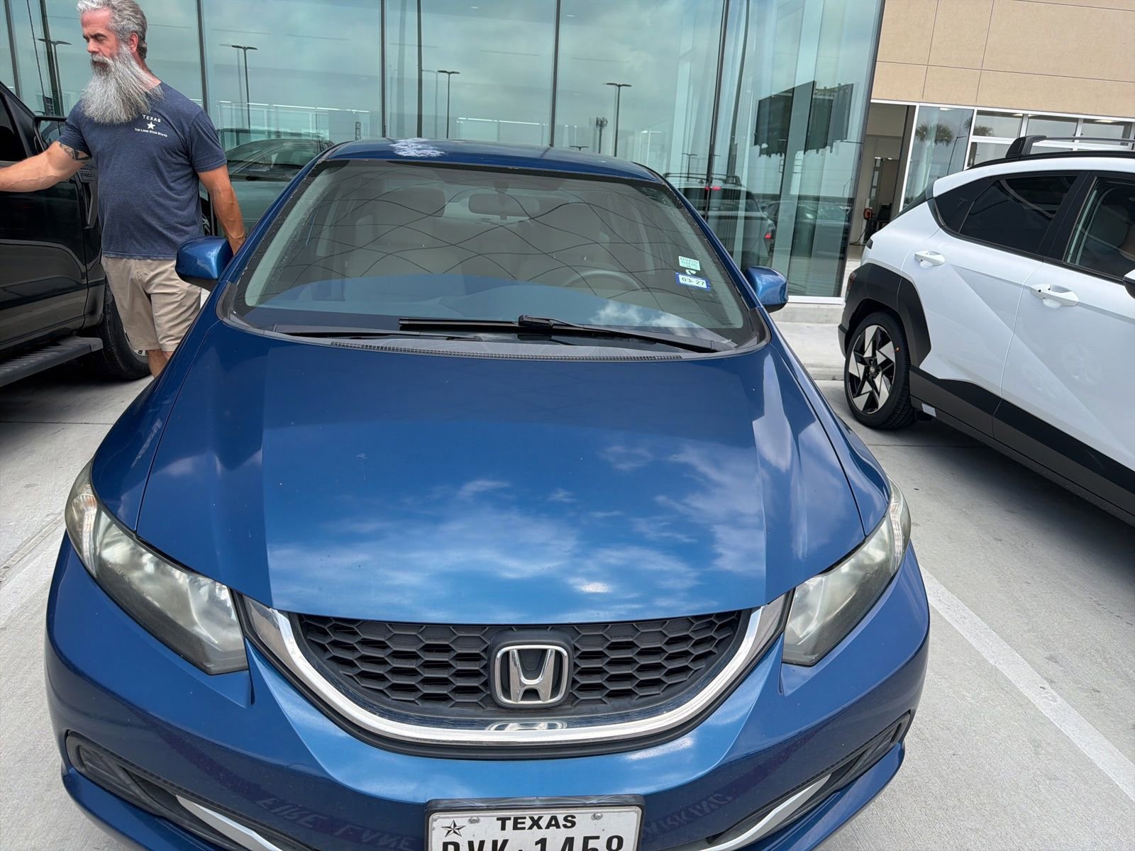 Used 2013 Honda Civic LX image 2