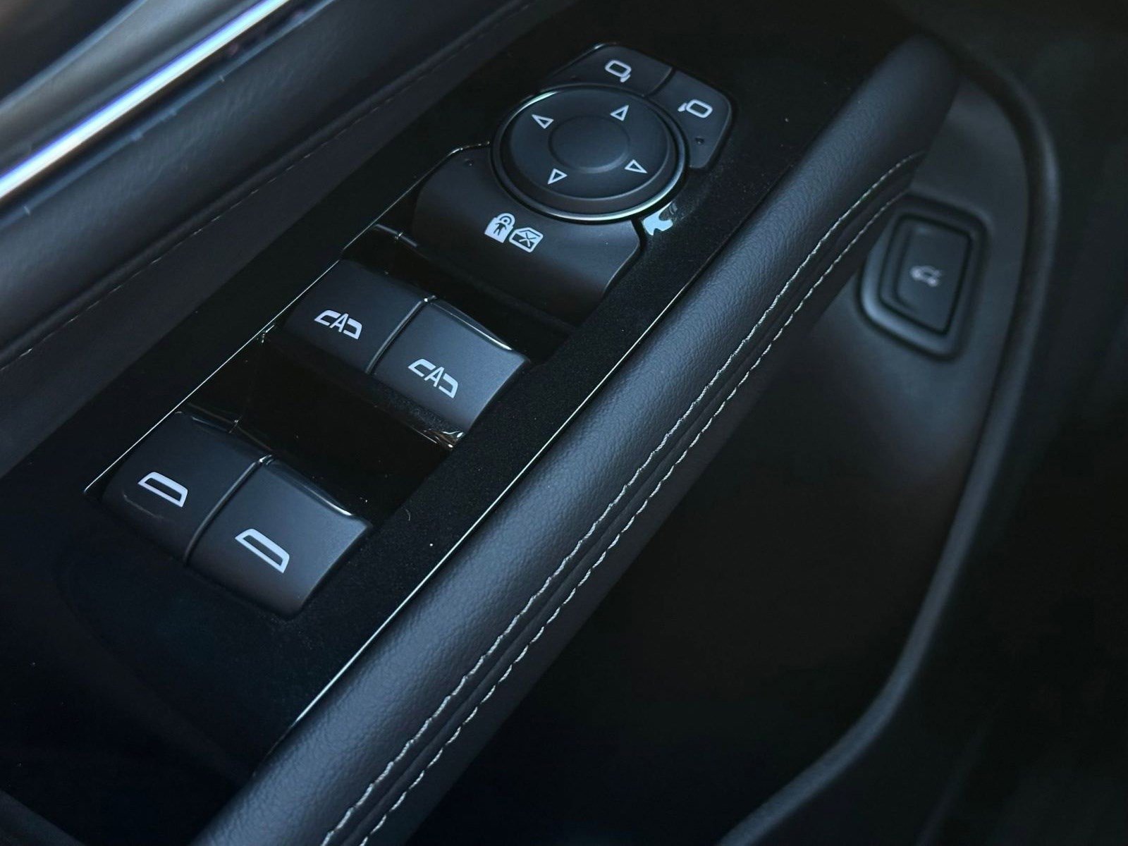 New 2026 Cadillac CT4 Premium Luxury image 13