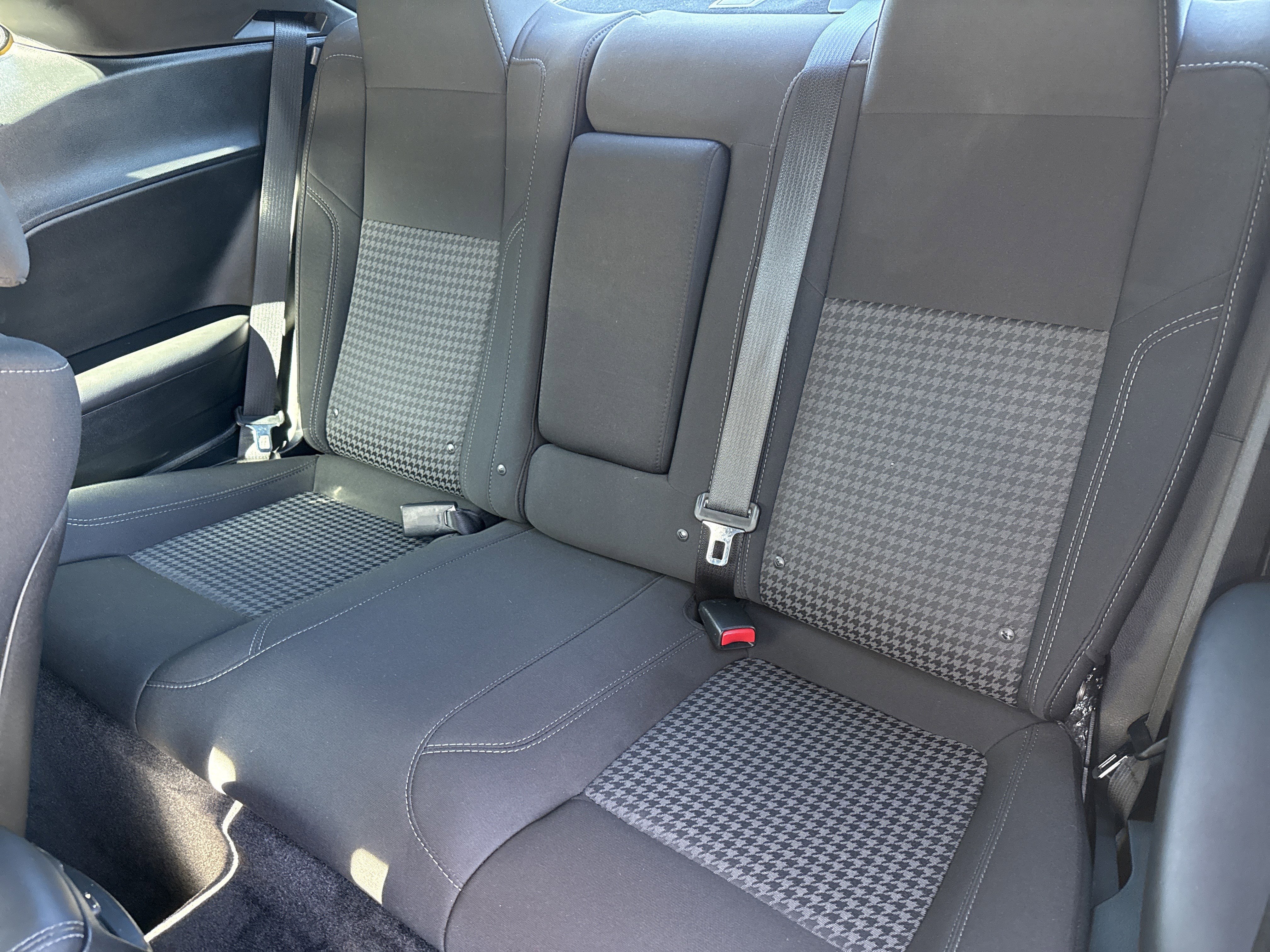 Used 2018 Dodge Challenger SXT w/ Blacktop Package image 18