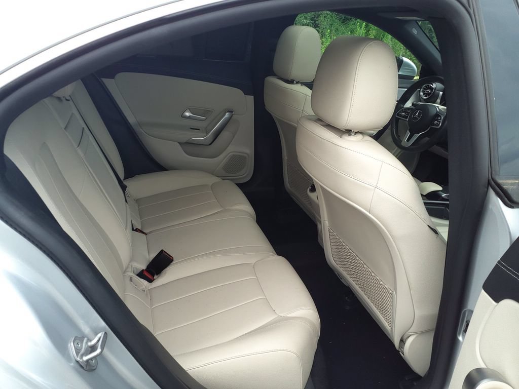 Used 2021 Mercedes-Benz CLA 250 image 12