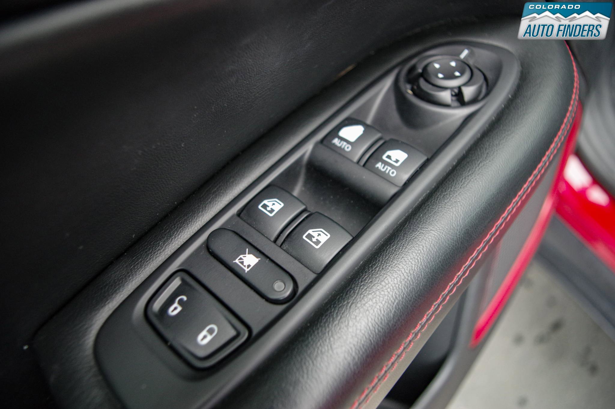 Used 2020 Jeep Compass Trailhawk AWD/4WD image 11