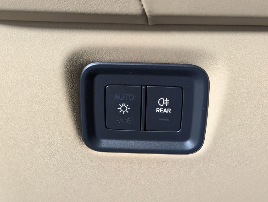 New 2026 Porsche Cayenne E-Hybrid image 35