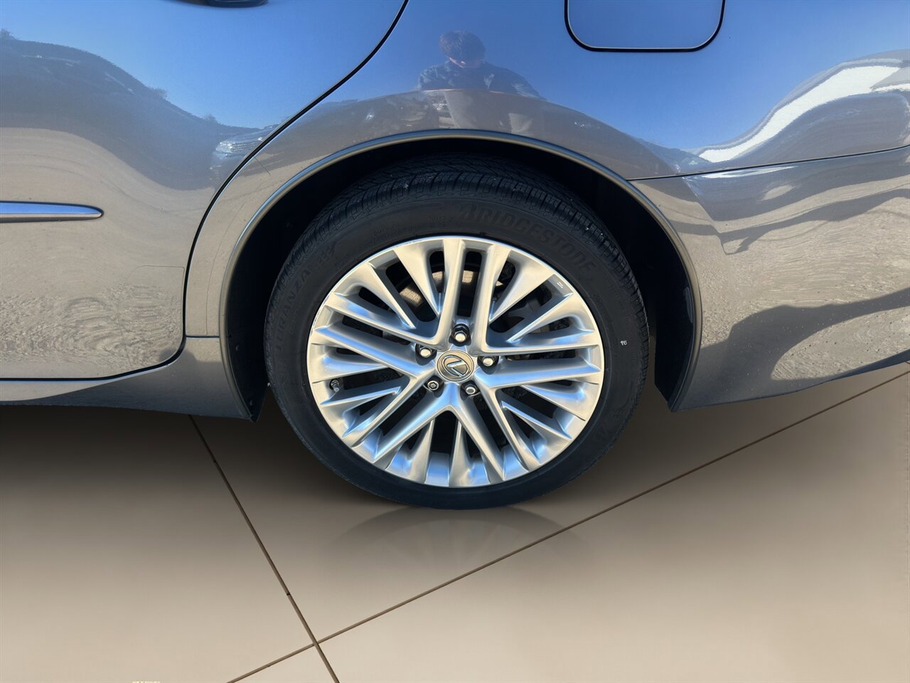 Used 2013 Lexus ES 350 w/ Luxury Pkg FWD image 13