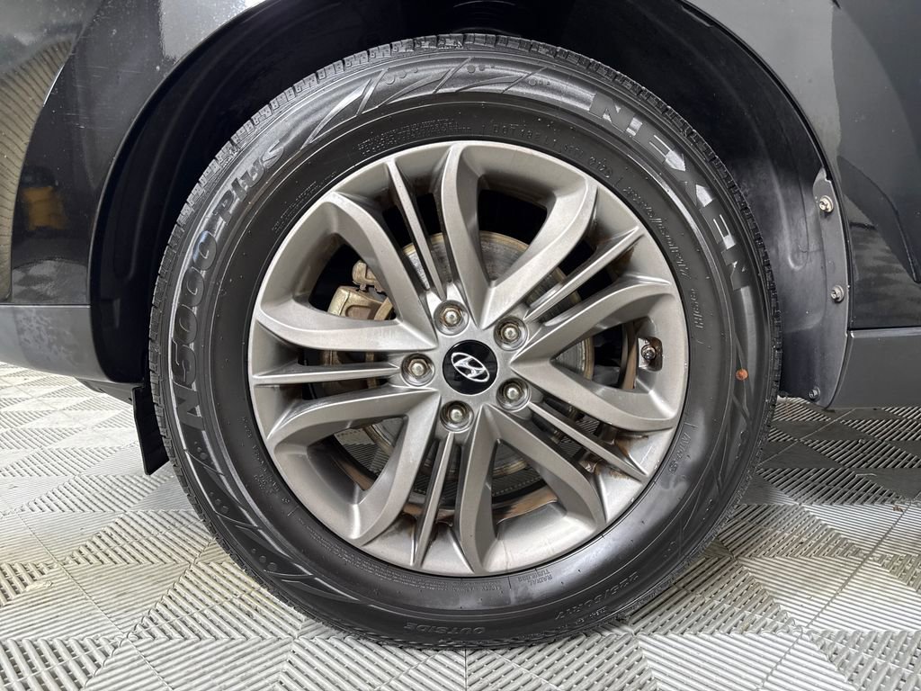 Used 2014 Hyundai Tucson SE FWD image 19