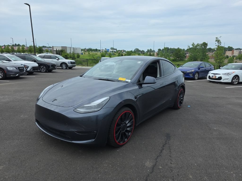 Used 2023 Tesla Model Y Performance AWD/4WD image 1