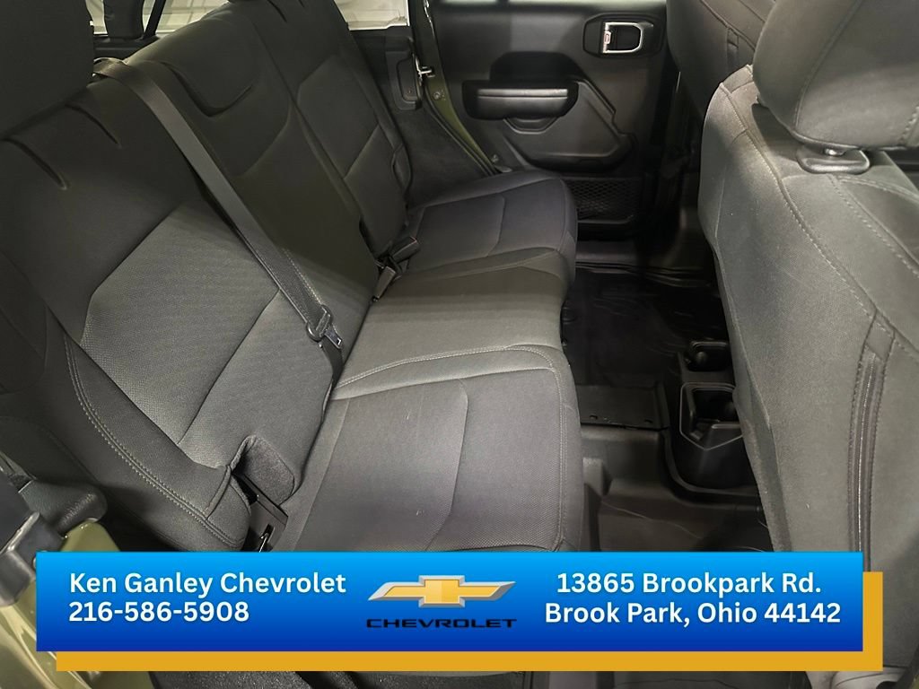 Used 2021 Jeep Wrangler Unlimited Sport AWD/4WD image 18