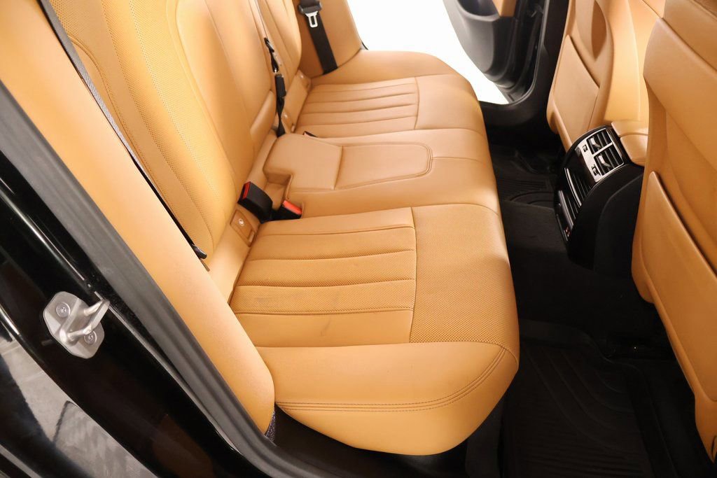 Used 2023 BMW 530i xDrive w/ M Sport Package image 15