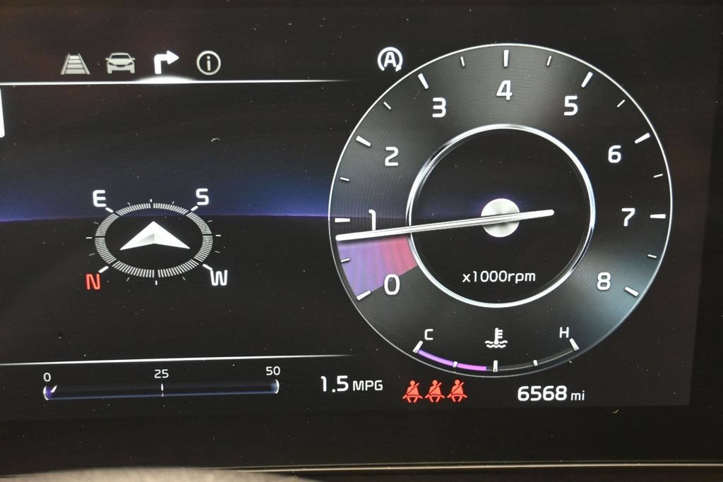 Certified 2025 Kia Sportage SX FWD image 16